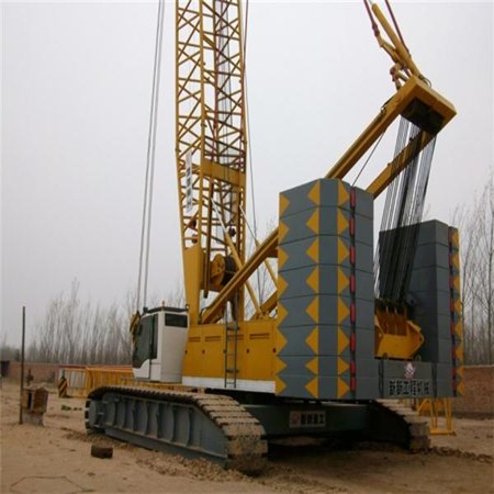 used Liebherr crawler crane 280ton,260ton,550ton USD1405000
